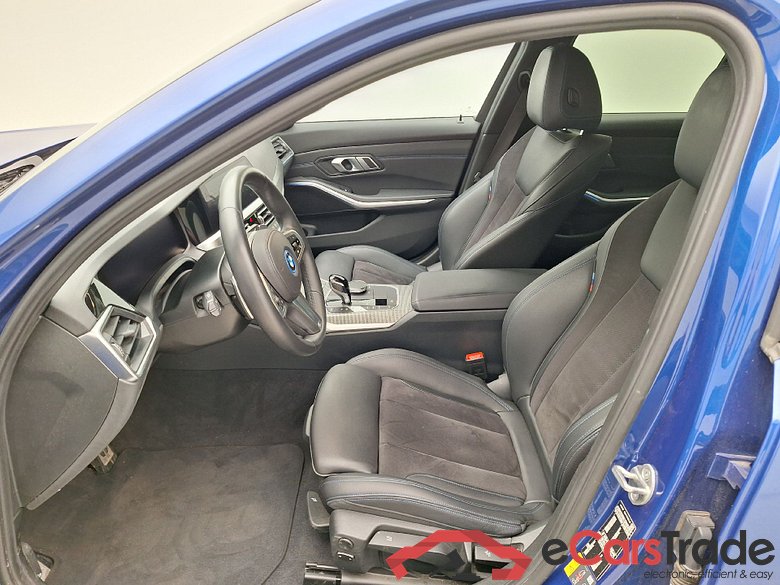 BMW, 3-serie '18 PHEV, BMW 3 Reeks Berline 330e (215 kW) 4d #3