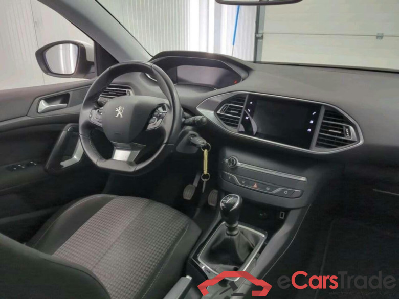 PEUGEOT 308 SW 1.2 PureTech Active #3