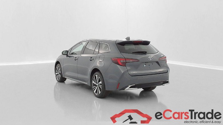 Toyota Corolla Design 1.8 Hybrid 140 hp #5