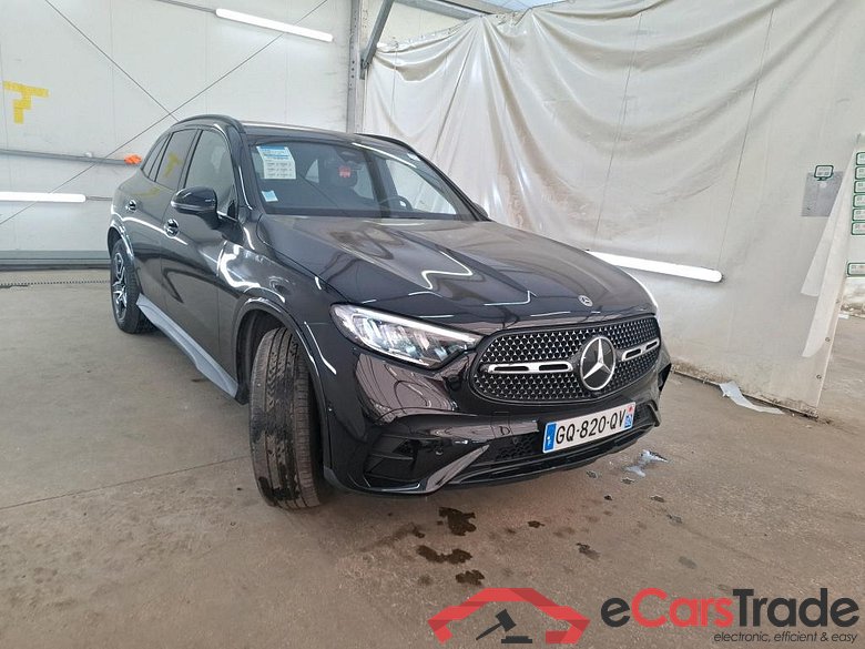 GLC / 2022 / 5P / SUV GLC 300 e AMG Line 4MATIC #4