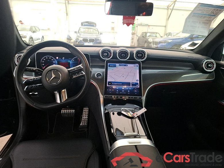 GLC / 2022 / 5P / SUV GLC 300 e AMG Line 4MATIC #5
