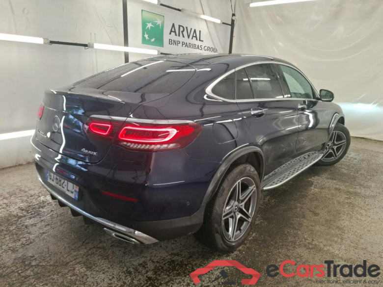 MERCEDES-BENZ GLC Coupe / 2019 / 5P / Coupé 2.0 GLC 300 DE AMG LINE 4MATIC #3