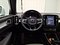 preview Volvo XC40 #4