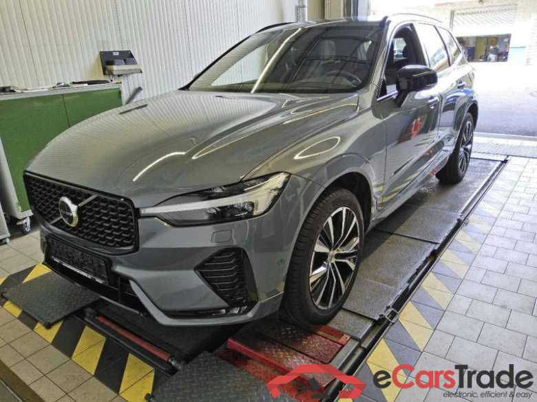 Volvo XC60 (03.2017->) DE - SUV5 B5 (Benzin) AWD EU6d, Plus Dark Mild-Hybrid, (Facelift) 2022 - 2024 #1