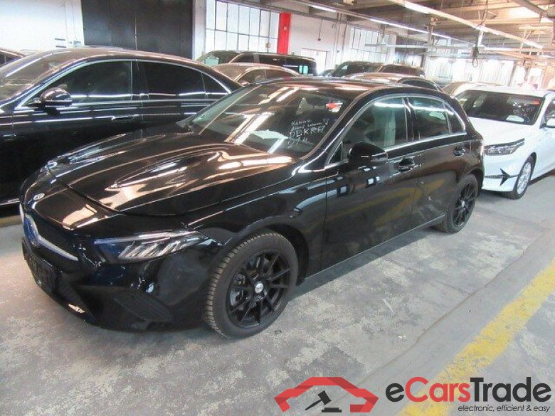 Mercedes-Benz A (BM 177)(03.2018->) DE - LimS5 A 250 e EU6d, (Facelift) 2022 - 2024 #1