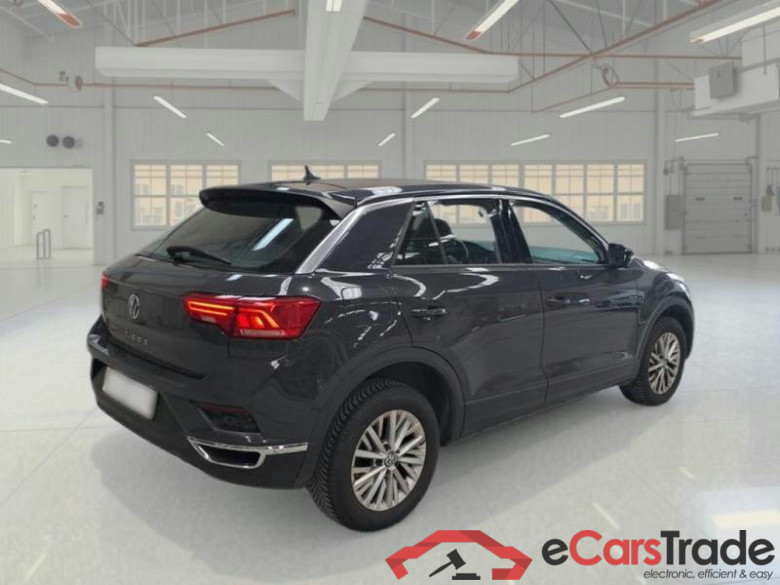 VOLKSWAGEN T-ROC / 2017 / 5P / SUV 1.6 TDI SCR BUSINESS BMT #2