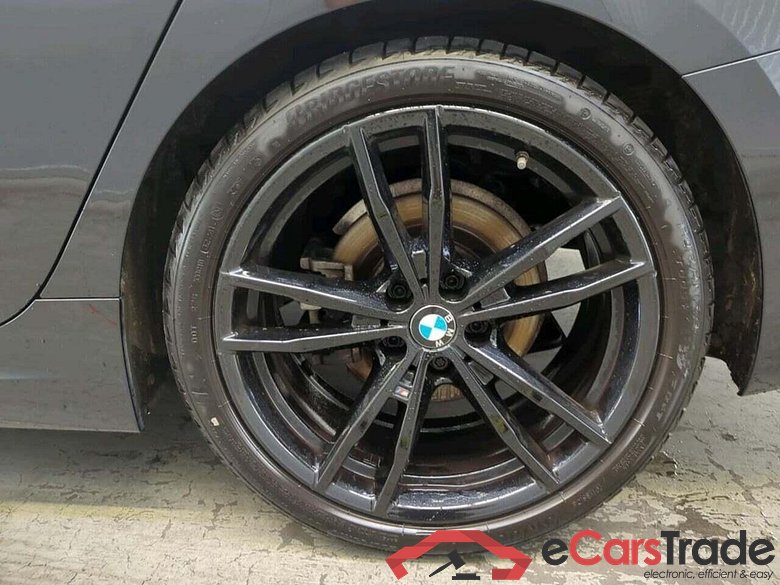 BMW 3-serie 318i Executive Ed. #5