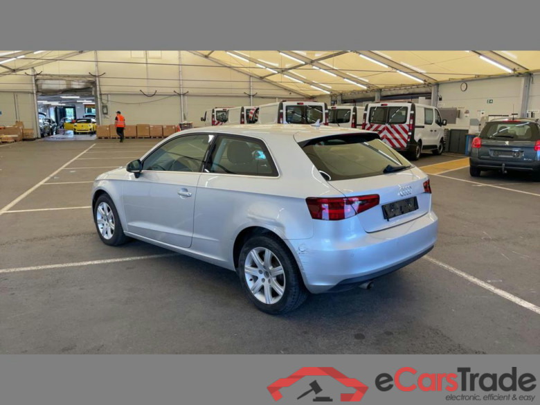 AUDI A3 Dsl A3 1.6 TDi Attraction #3