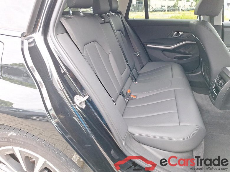 BMW 3 SERIES TOURING 2.0 318DA (100KW) TOURING #6