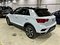 preview Volkswagen T-Roc #2