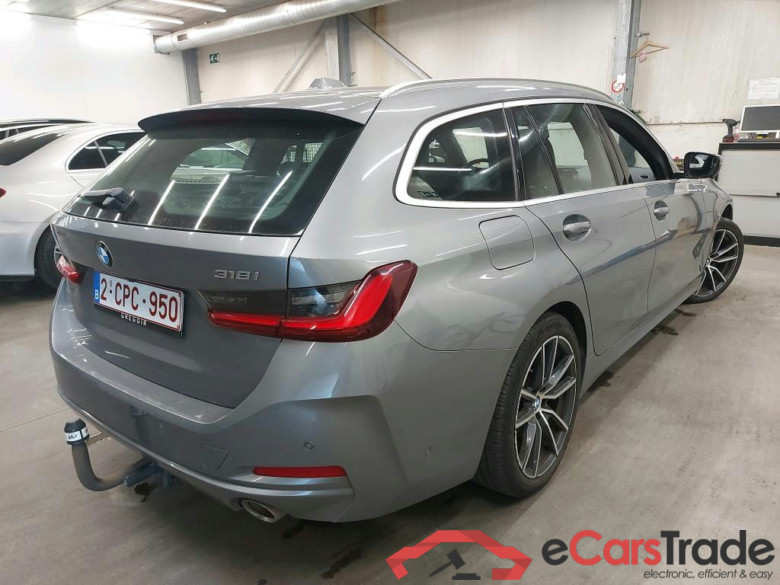 BMW - BMW 3 TOURING 318iA 156PK With Vernasca Heated Seats & Live Cockpit Nav Pro & Parking Assistant Pack & Removable Towing Hook * PETROL * #2