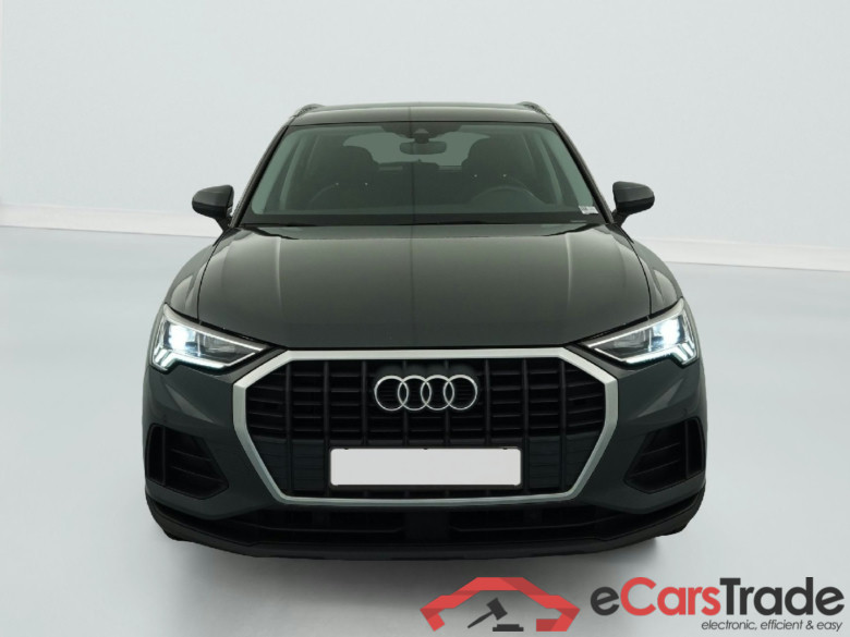Audi Q3 35 TDI 150 CH S TRONIC 7 BUSINESS LINE #2