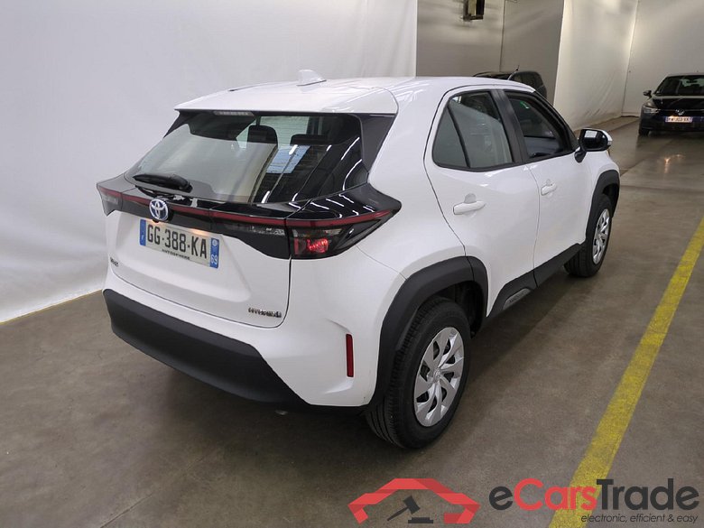 TOYOTA Yaris Cross Hybride / 2021 / 5P / SUV 1.5 HYBRID 116H DYNAMIC AUTO #3