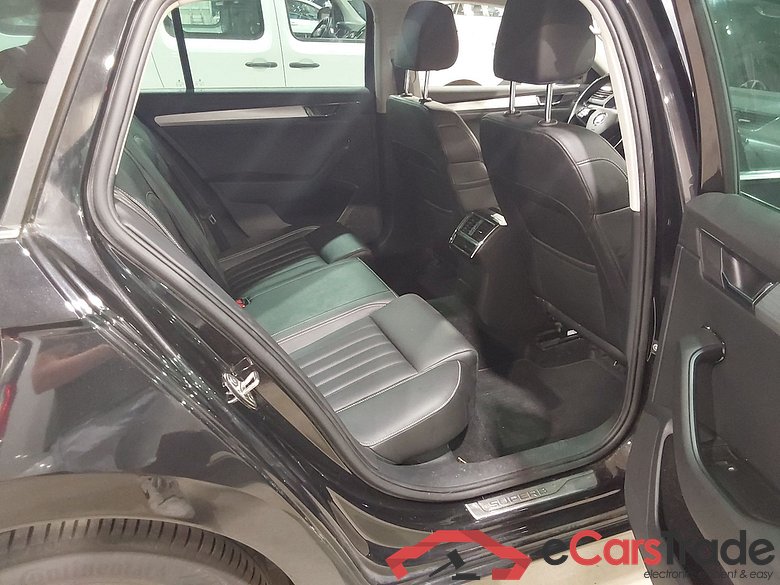 SKODA SUPERB COMBI 1.4 TSI PHEV 160KW DSG6 CLEVER #5