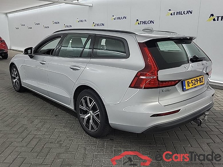 VOLVO V60 B3 Automaat Essential 5D 120kW #4