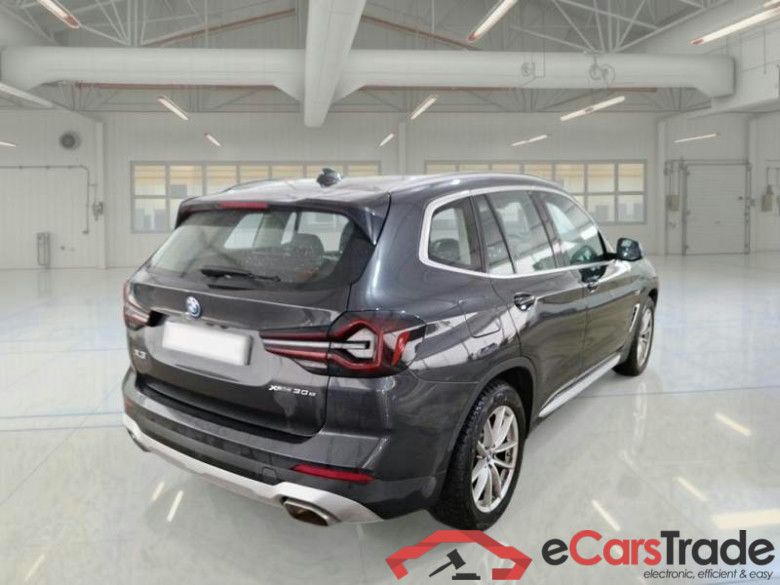 BMW X3 / 2021 / 5P / SUV XDRIVE 30E #2
