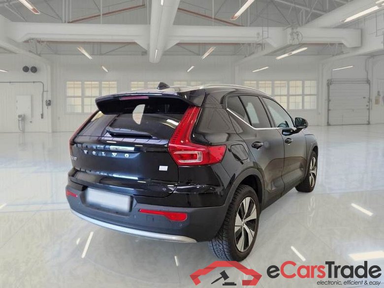 VOLVO XC40 / 2021 / 5P / SUV T4 RECHARGE PLUG-IN AUTO CORE #2