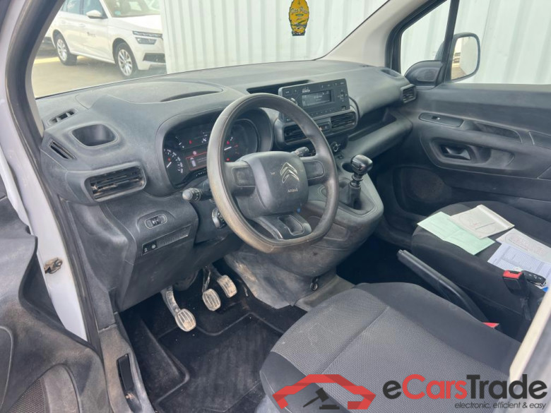 CITROEN Berlingo / 2018 / 4P / combi Talla M BlueHDi 100 S&S LIVE PACK BUSINE #3