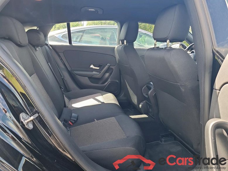 MERCEDES-BENZ CLA - Klasse 1.3 CLA 180 BUSINESS SOLUTION #6