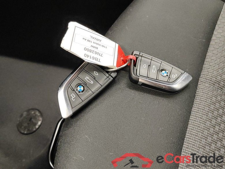 BMW 1 Reeks Hatch 116iA (80 kW) 5d #4