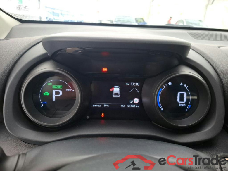 TOYOTA Yaris Cross Hybride / 2021 / 5P / SUV 1.5 HYBRID 116H DYNAMIC BUSINESS BEY AWD #6