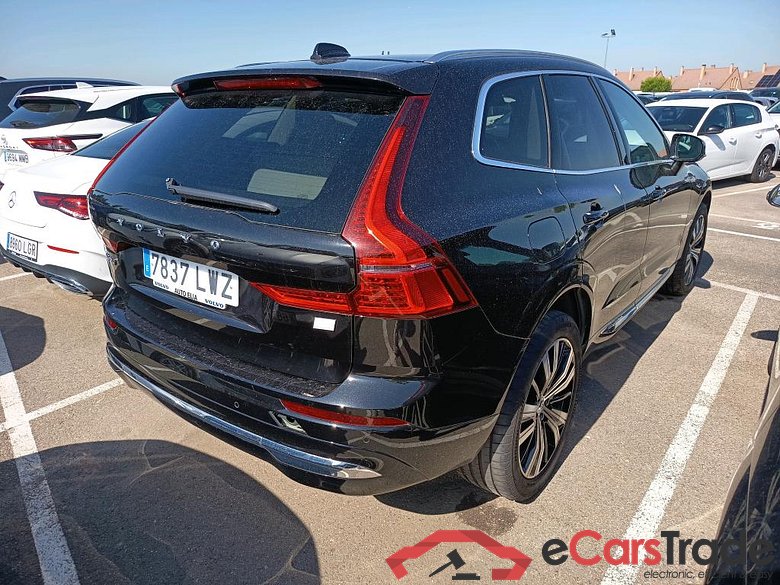 VOLVO XC60 / 2017 / 5P / todoterreno 2.0 T6 AWD Recharge Inscription Auto #2