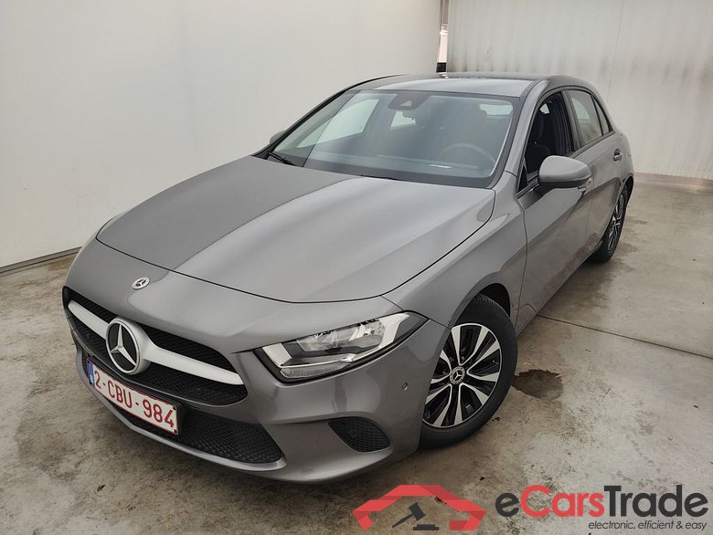Mercedes-Benz A-Klasse A 180 Business Solution Essential 5d
