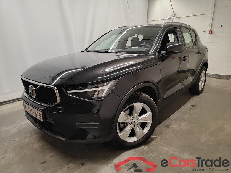 Volvo XC40 B3 Core DCT 5d #1