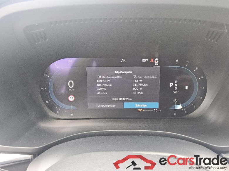 Volvo XC60 (03.2017->) DE - SUV5 B4 (Benzin) 2WD EU6d, Momentum Pro Mild-Hybrid, (Facelift) 2021 - 2022 #6