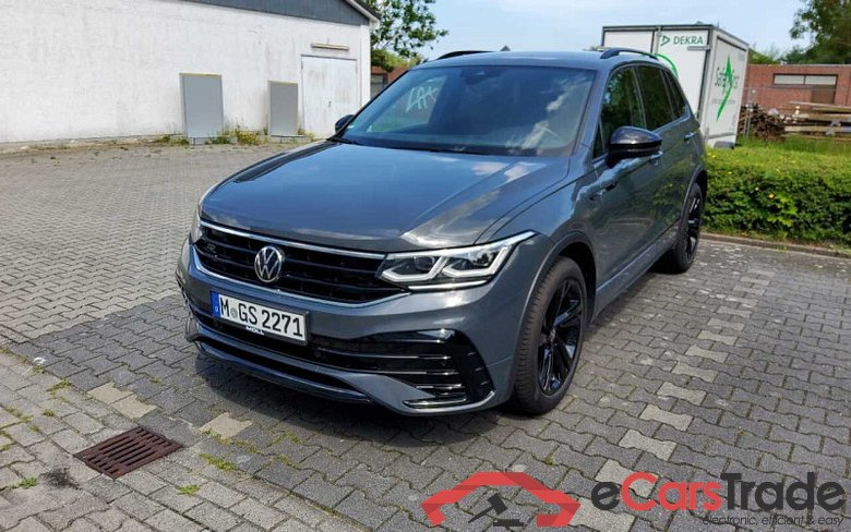 Volkswagen Tiguan (AX1)(07.2020->2024) DE - SUV5 2.0 TSI BMT/Start-Stopp EU6d, 4Motion R-Line OPF, (Facelift) 2021 - 20 #1