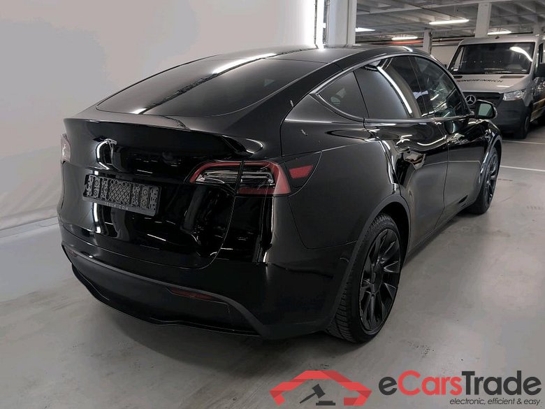 TESLA MODEL Y BEV AUTO RWD #4