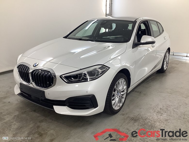BMW 1 SERIES HATCH 1.5 118IA (100KW) #1