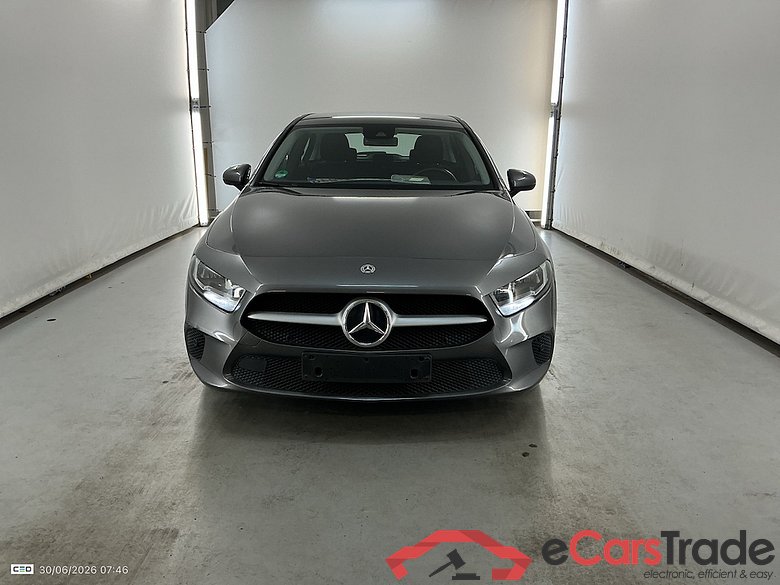MERCEDES-BENZ CLASS A DIESEL (W177) A 180 d Business Solution #2