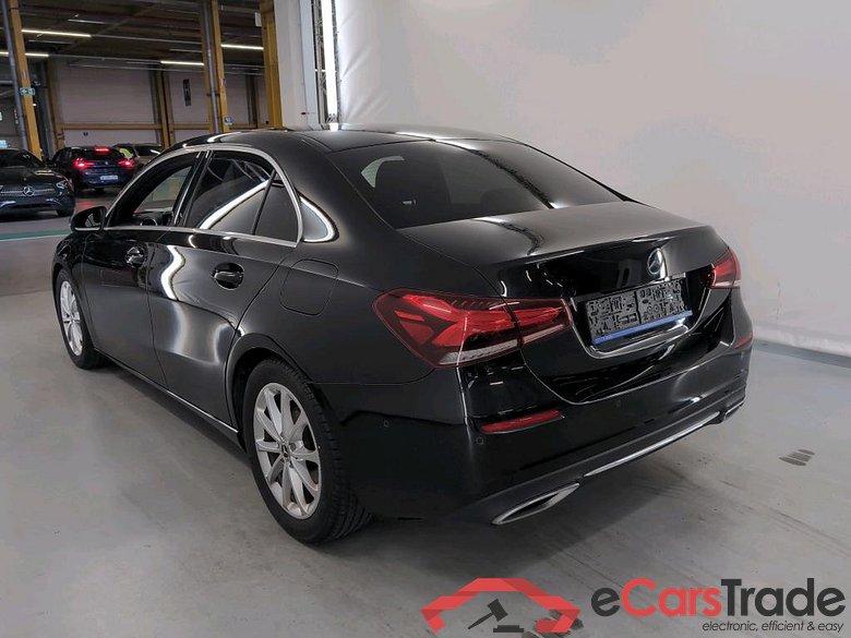 MERCEDES-BENZ CLASS A SEDAN DIESEL (V177) A 180 d Launch Edition (EU6d-TEMP) #3