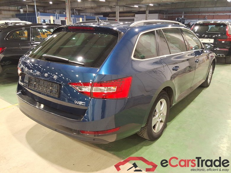SKODA SUPERB COMBI 1.5 TSI ACT 110KW DSG7 CLEVER #4