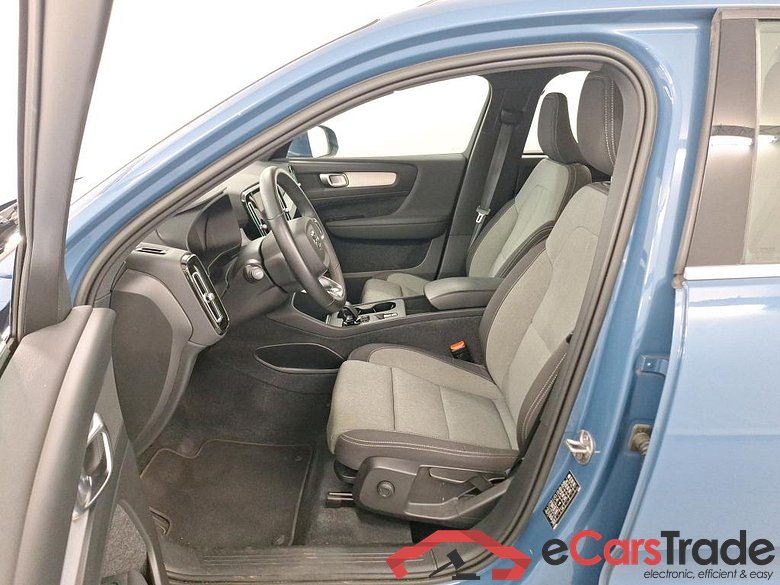 VOLVO XC40 1.5 T4 PHEV CORE DCT #5