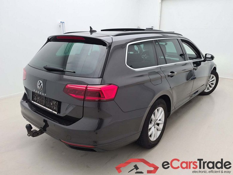 VOLKSWAGEN PASSAT VARIANT 2.0 TDI STYLE DSG #2