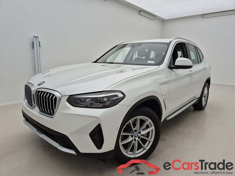 BMW X3 2.0 XDRIVE30E AT