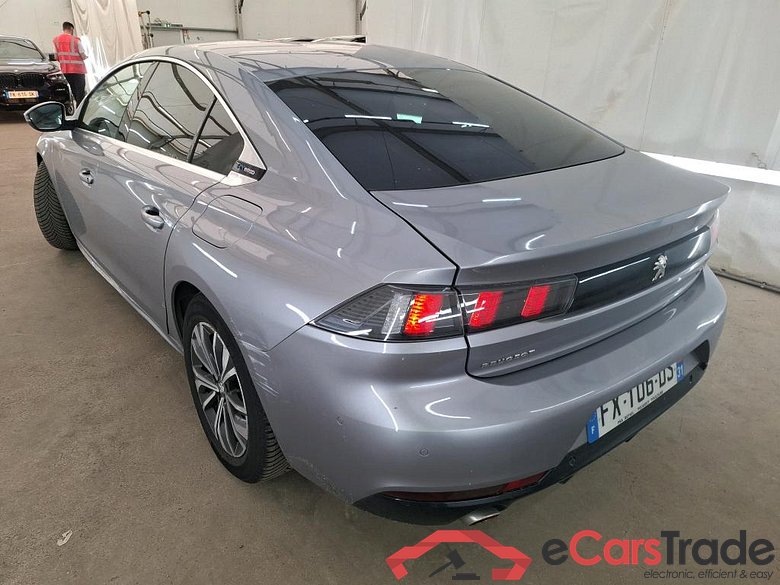 PEUGEOT 508 / 2018 / 5P / Berline HYBRID 225 E-EAT8 Allure Pack #2