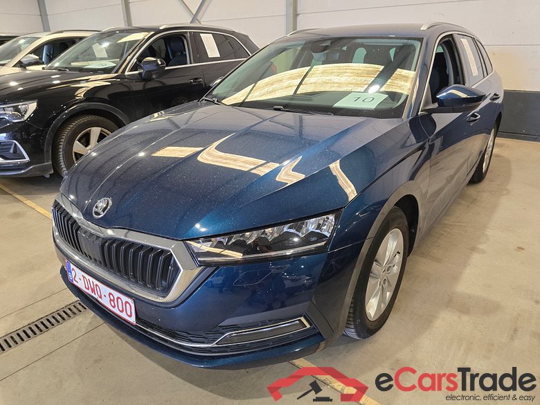 Skoda Octavia 2.0 TDI LED Virtual Ambient Display KeylessGo Klima PDC ...