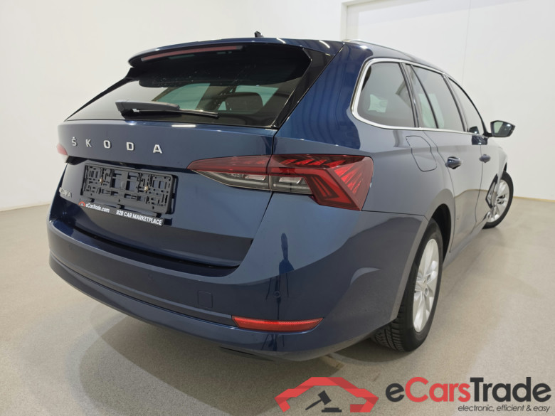 Skoda Octavia 2.0 TDI LED Virtual Ambient Display KeylessGo Klima PDC ... #4
