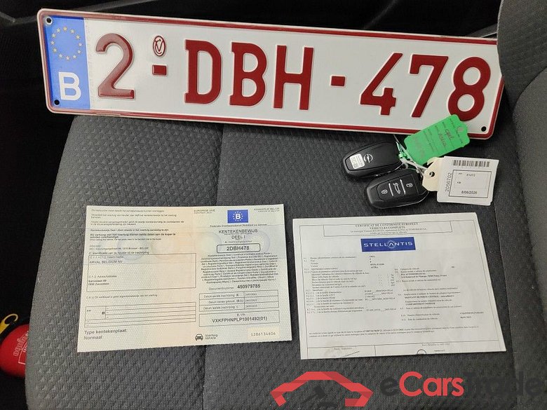 Opel Astra 1.2 Turbo 81kW S/S Edition 5d #4
