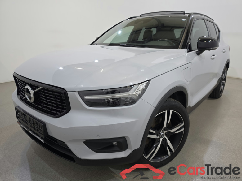 Volvo XC40 1.5 T4 Plug-In Hybrid R-Design Aut. Pano LED Virtual Harman/Kardon Navi 1/2 Sport-Leather-Alcantara KeylessGo Klima PDC ...