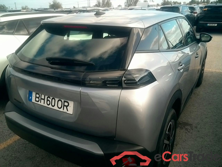 Peugeot 2008 1.2 Puretech LED Navi Klima PDC ... #2