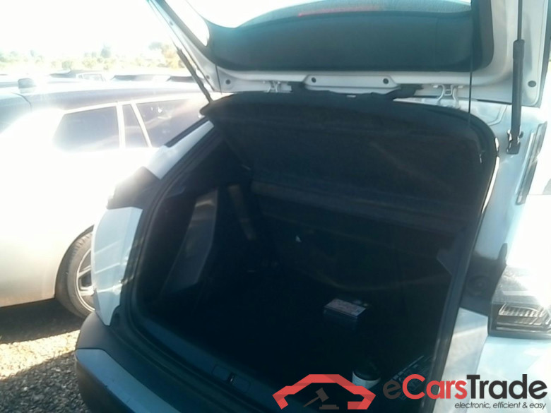 Peugeot 2008 1.2 Puretech LED Navi Klima PDC ... #5