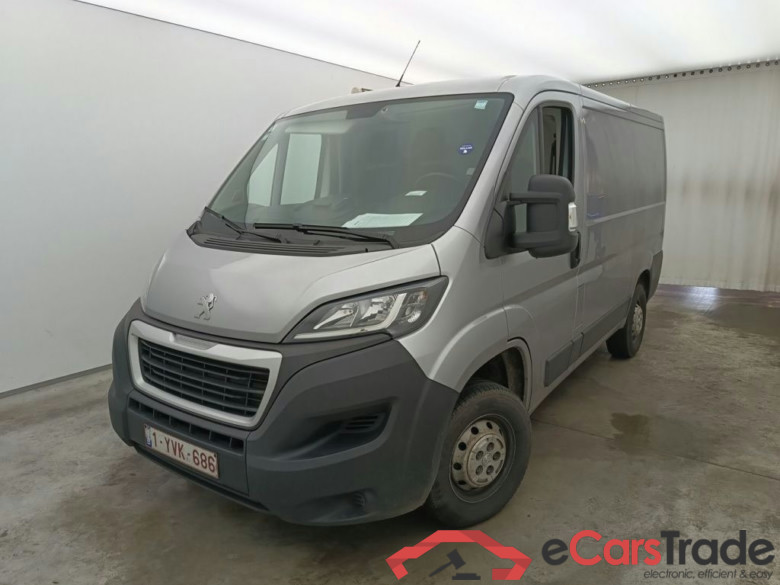 Peugeot Boxer 2.2 BlueHDi S&S 140 Premium 335 L1H1 4d #1