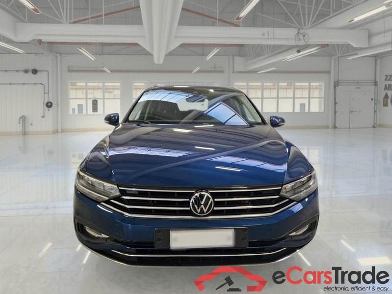 VOLKSWAGEN PASSAT / 2019 / 5P / STATION WAGON VAR. 2.0TDI SCR 147KW EXECUTIVE DSG #6