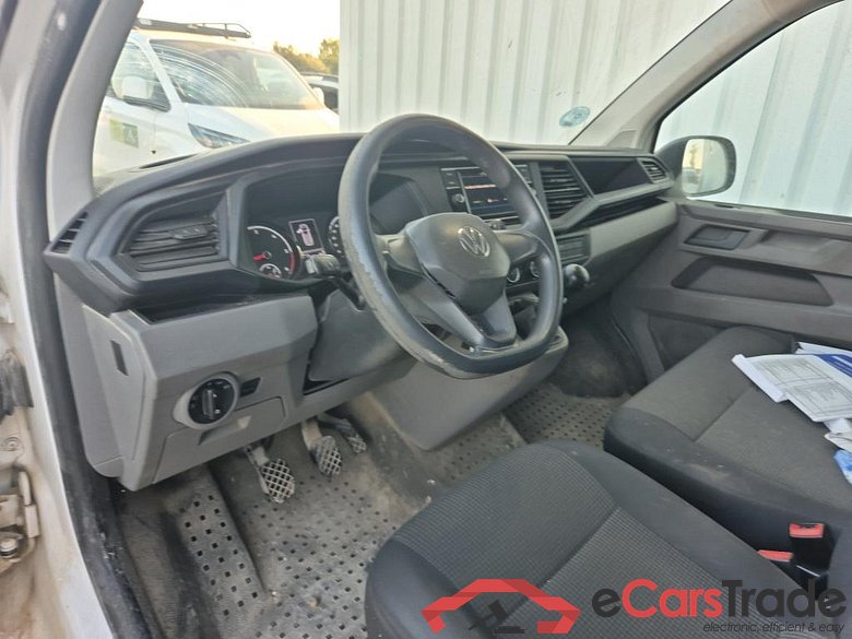 VOLKSWAGEN Transporter / 2020 / 4P / furgón Furgón Corto TN 2.0 TDI 81kW (110CV) #3