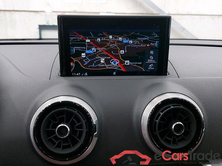 Audi A3 SB 1.4 40 TFSIe Plug-In Hybrid Aut. LED-Matrix Virtual Navi-Pro Leather KeylessGo Camera Klima PDC ... #4