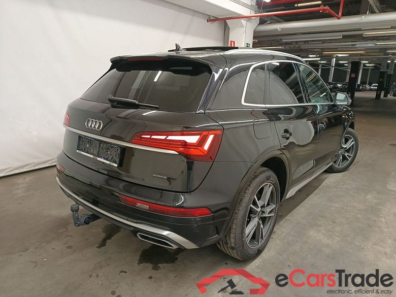 Audi Q5 Business Edition S line 40 TDI quattro 5d #2